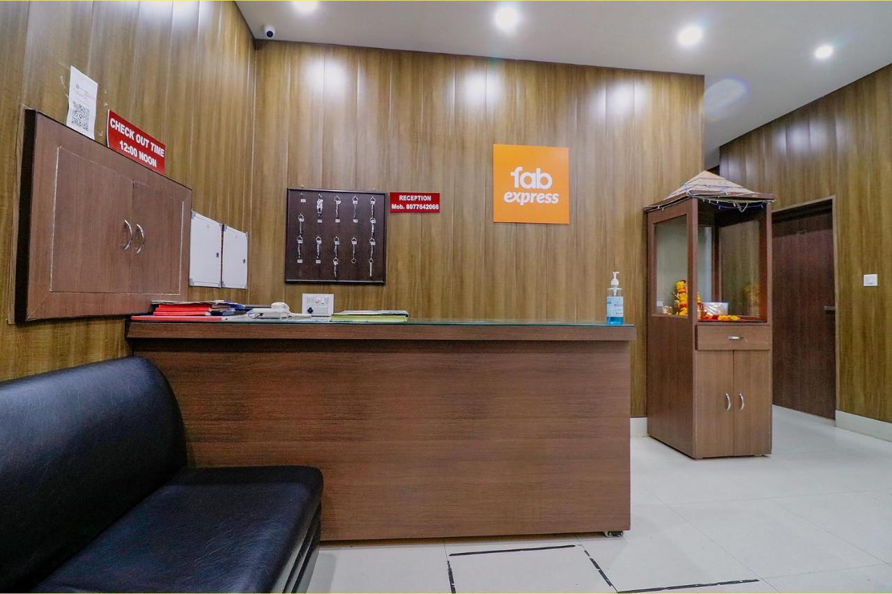 Fabexpress Kartikey Inn Haridwār Dış mekan fotoğraf